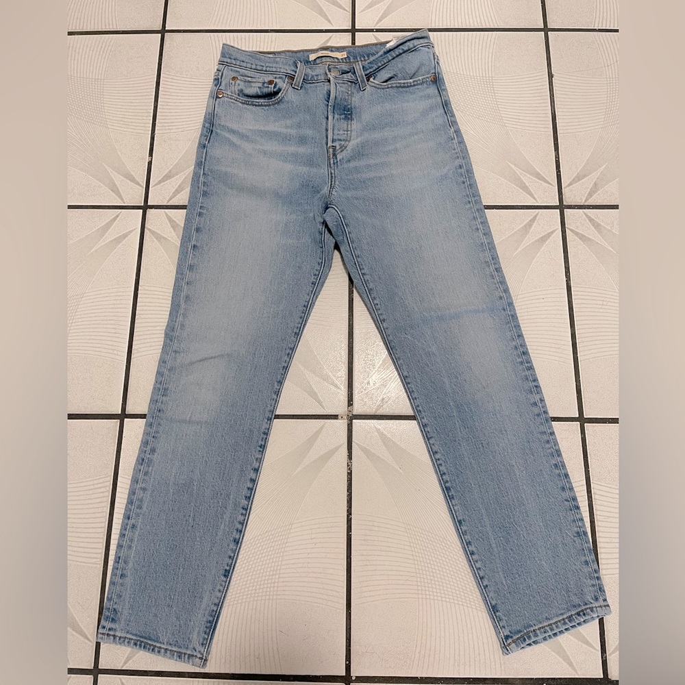Levi’s Wedgie High Rise jeans size 27